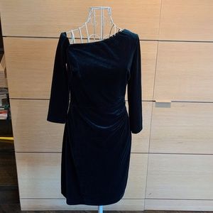 Forest Green Velvet Ralph Lauren cocktail dress 4P